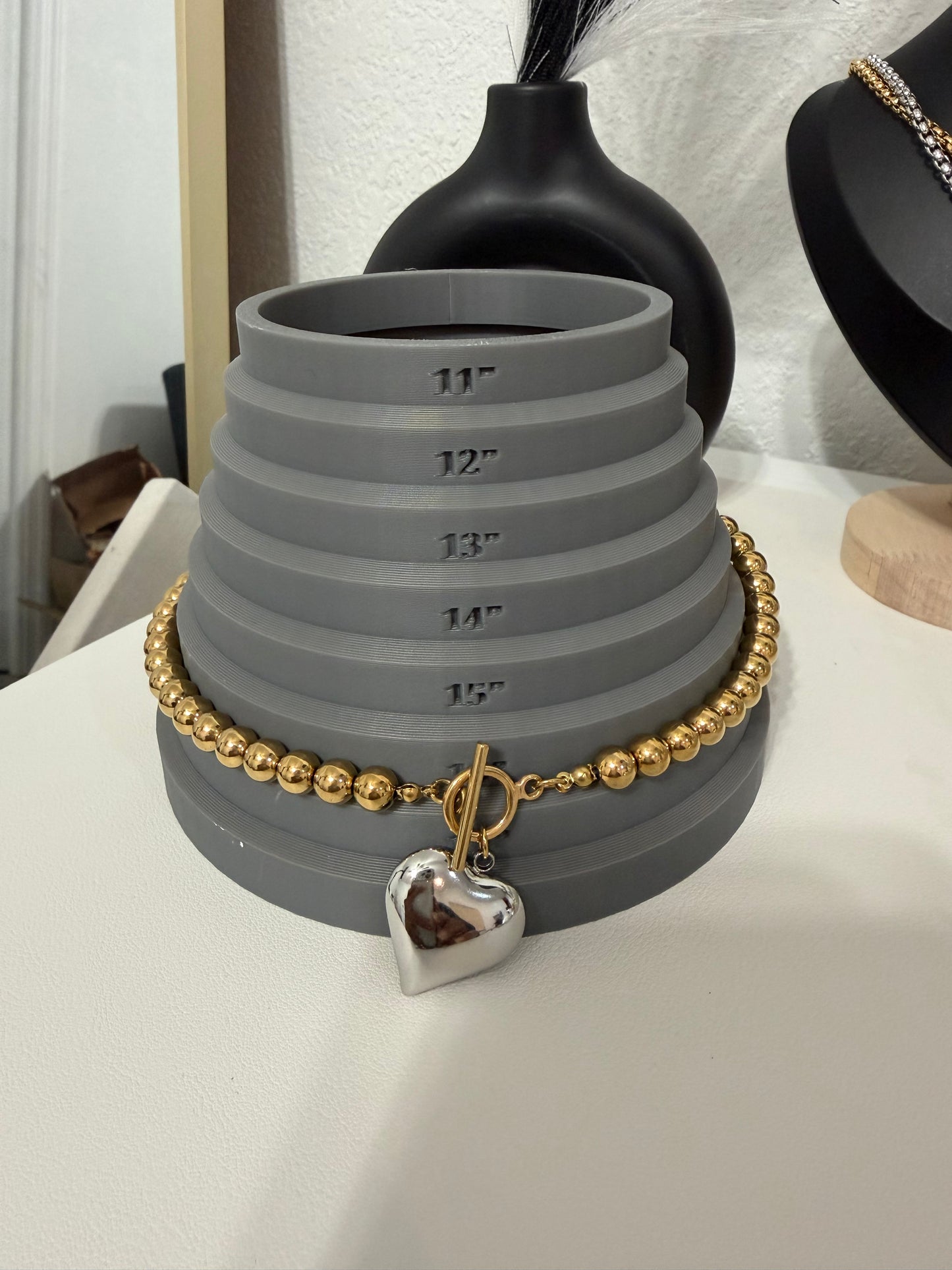 Gold Love necklace (Non tarnish, hipoallergenic)
