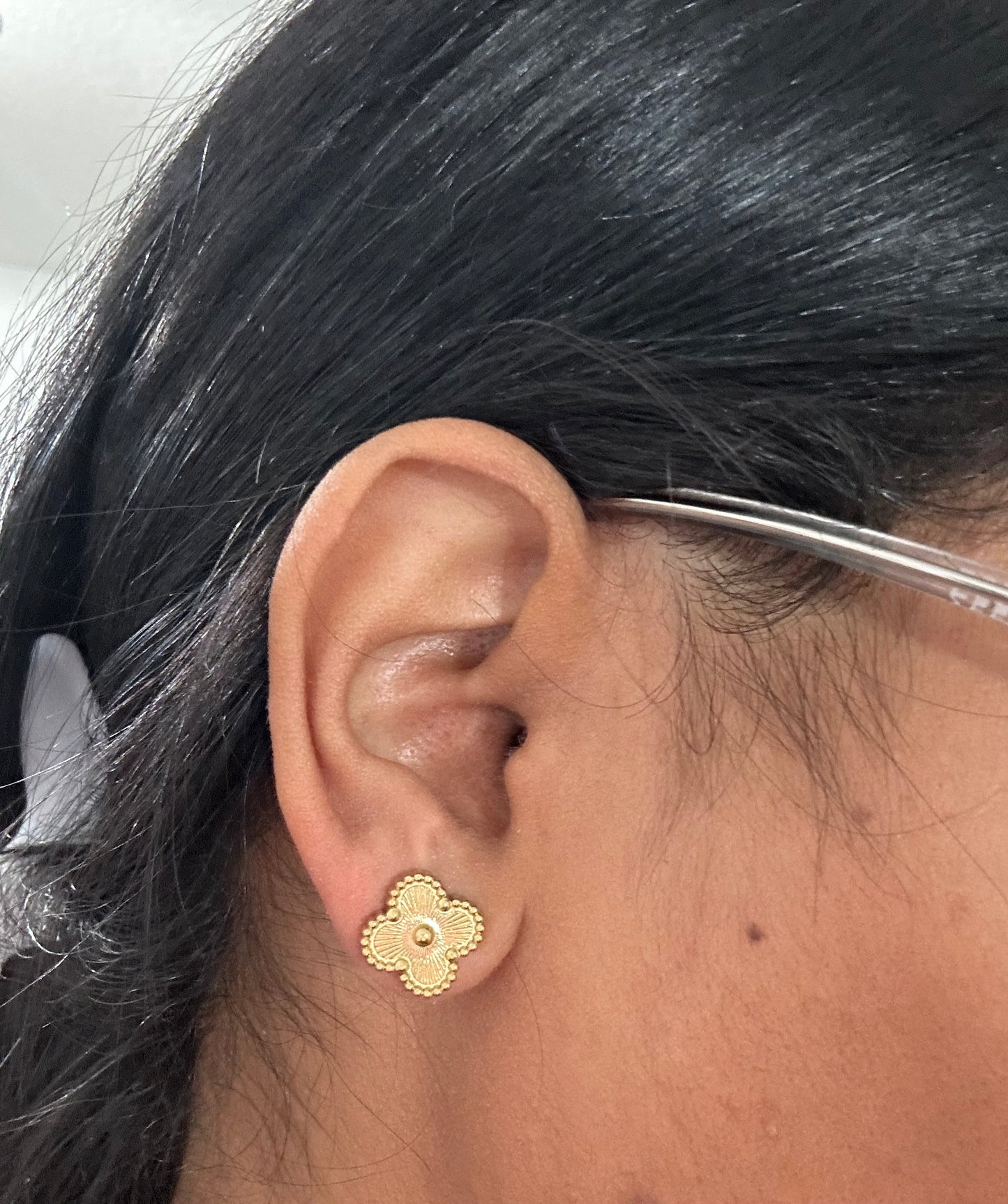Little clover studs