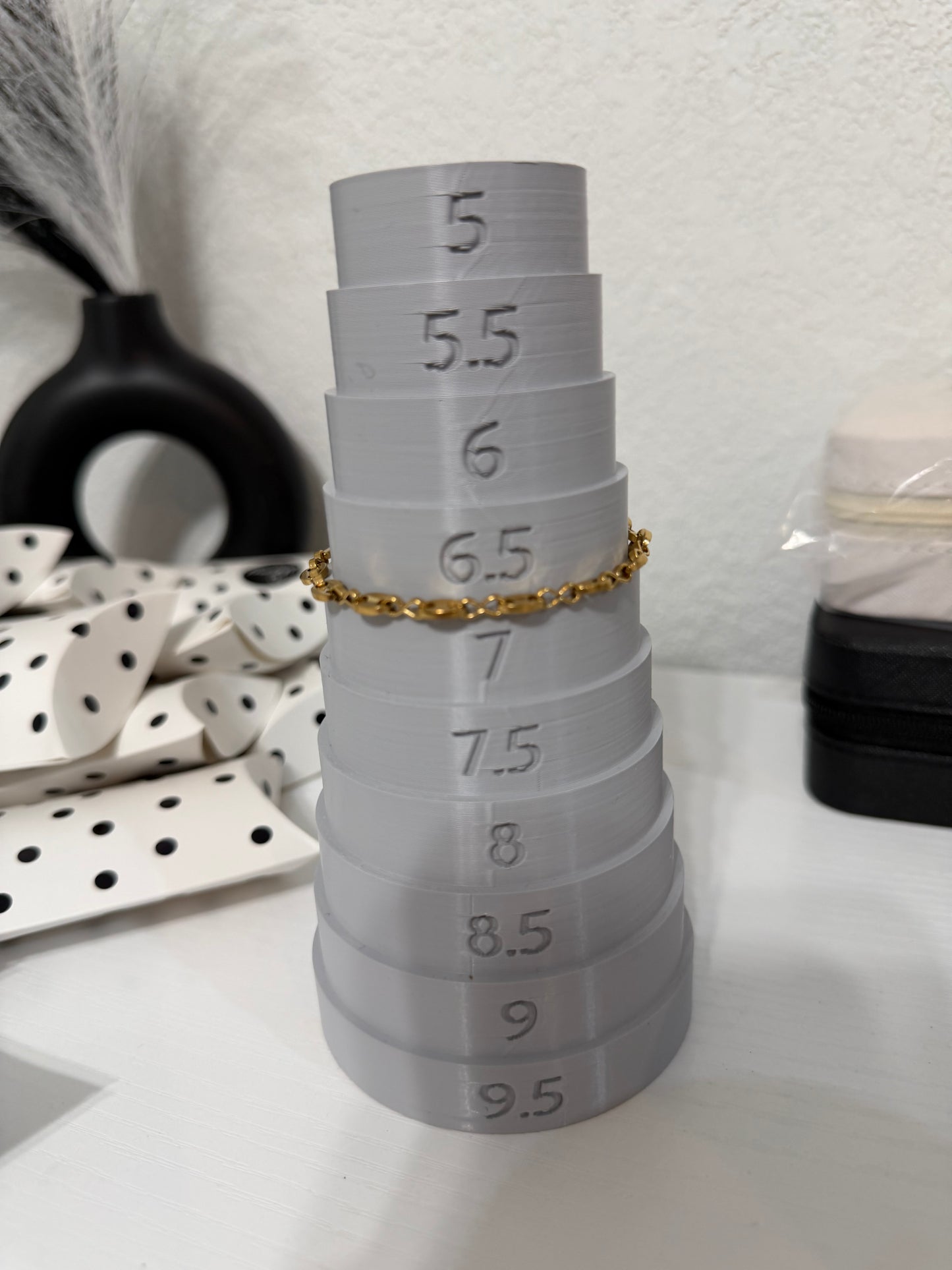 Valentina Bracelet (Waterproof, Non tarnish)6.5 Inches