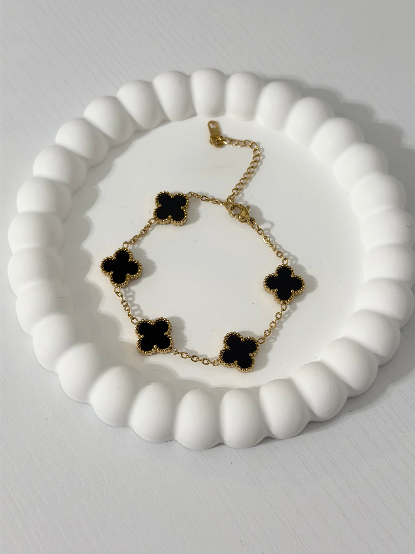 Black clover regular version (waterproof/non tarsnish/ hipoalergenic)
