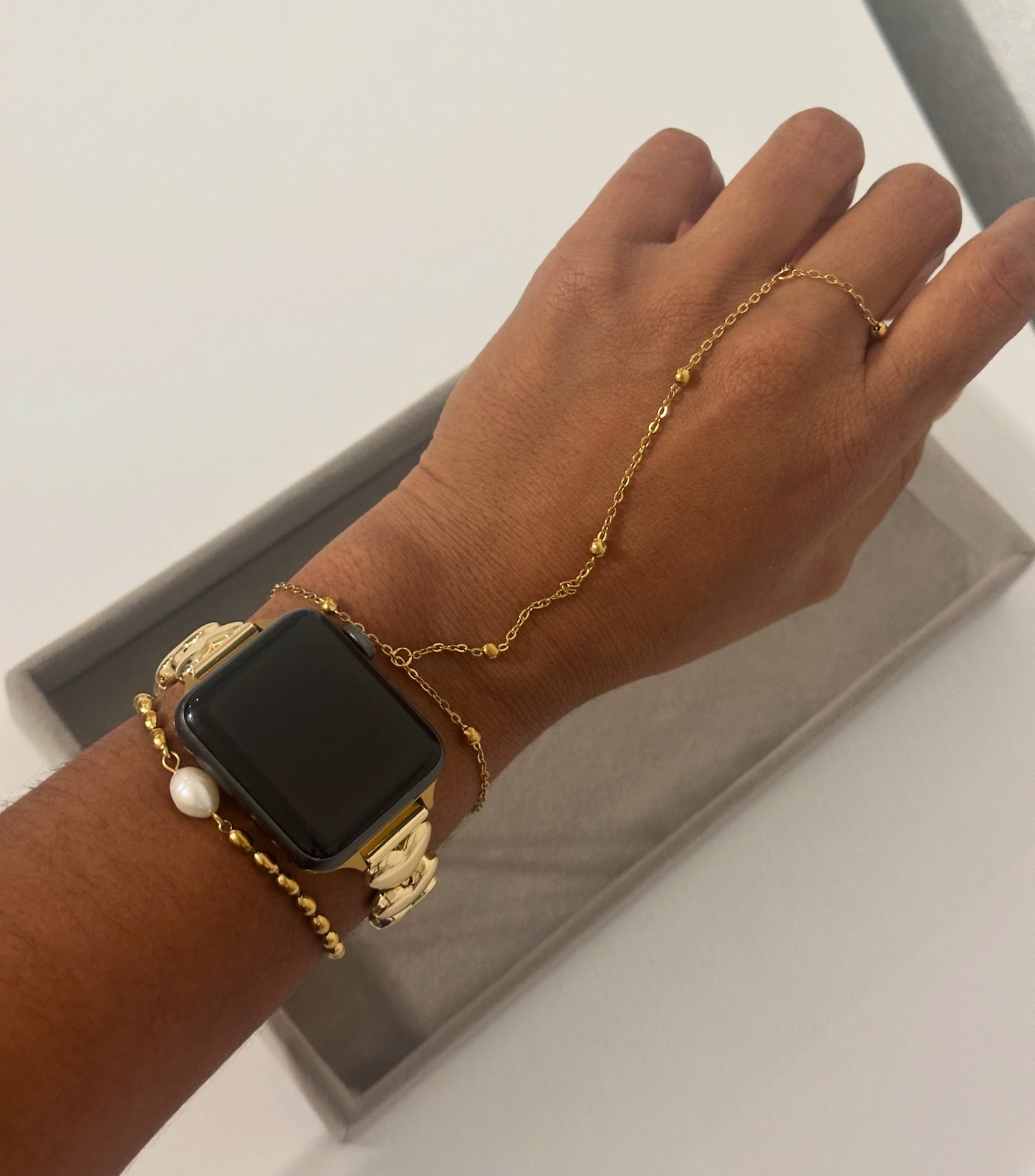 Ring bracelet