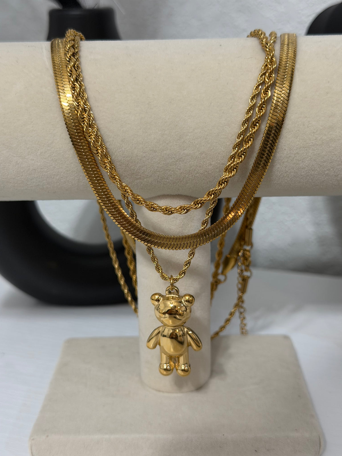 Collares.