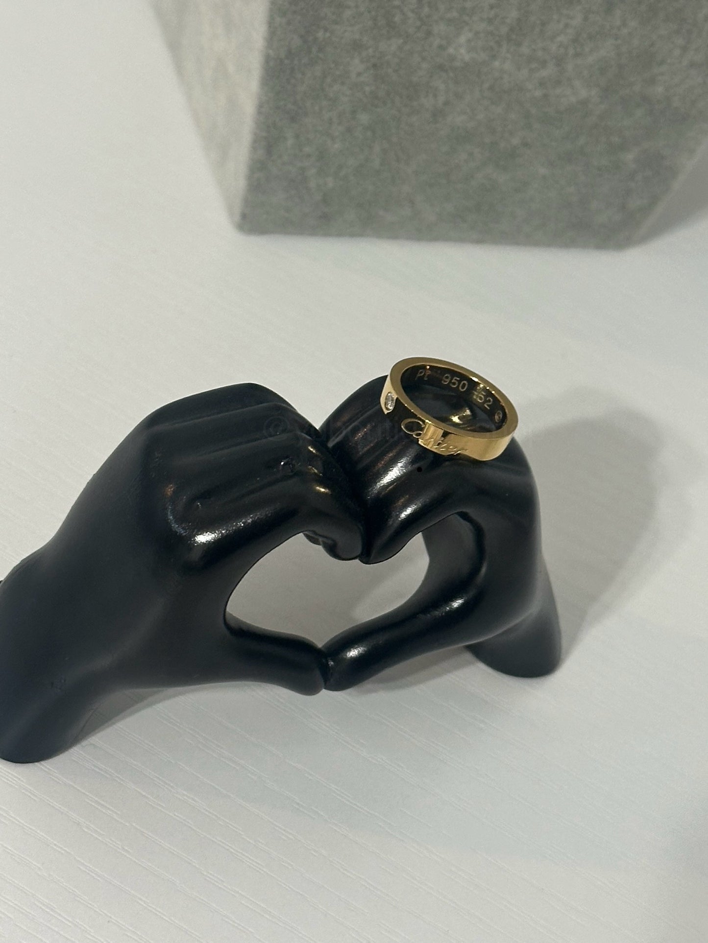 Classic luxe ring