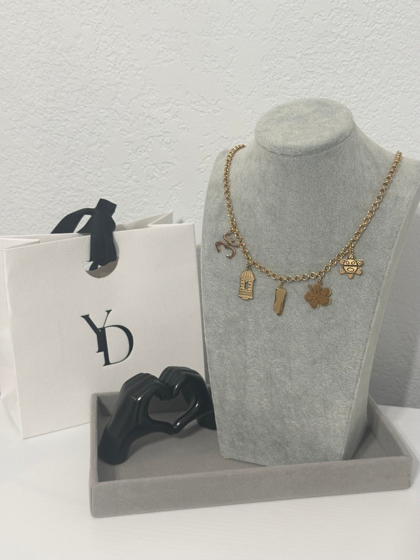 Musa caribe necklace