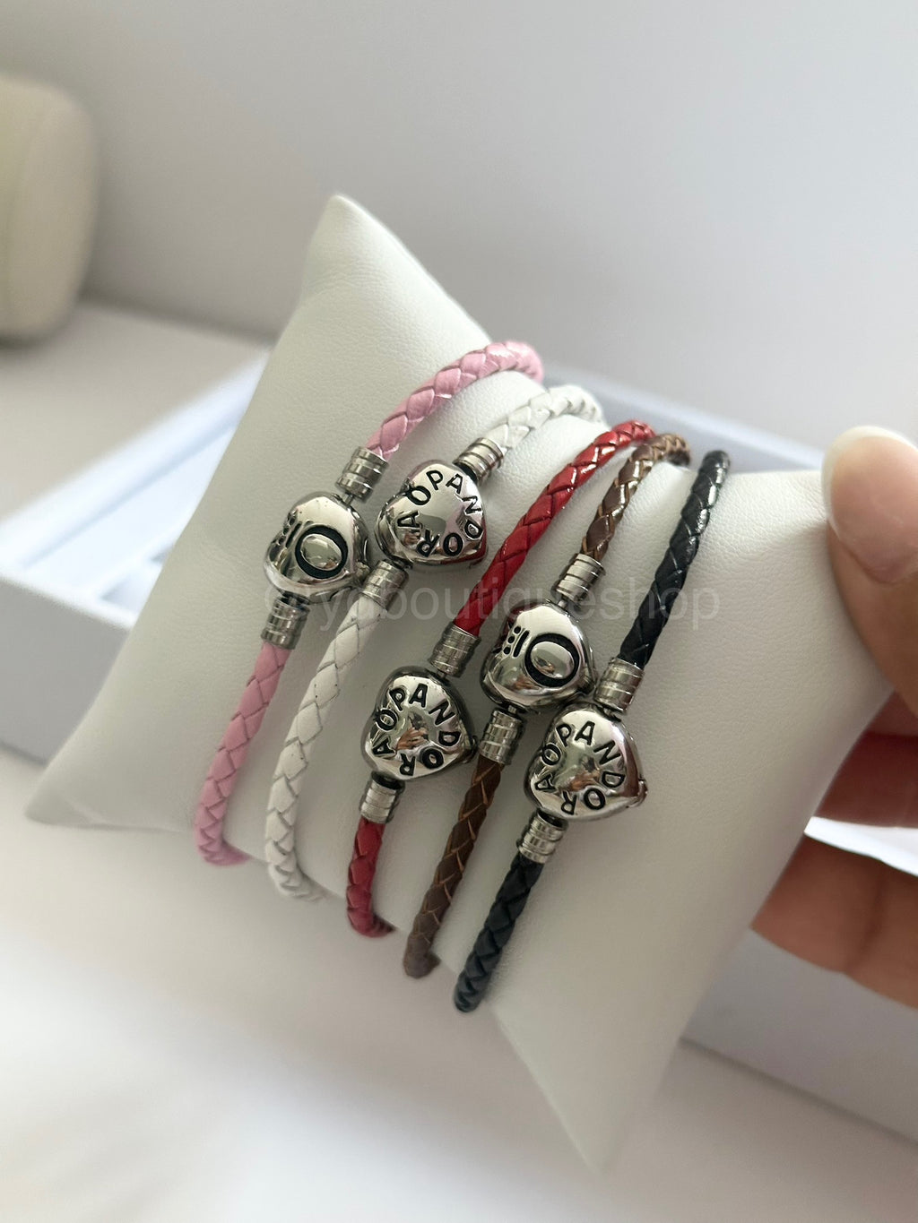 Classic strap bracelet