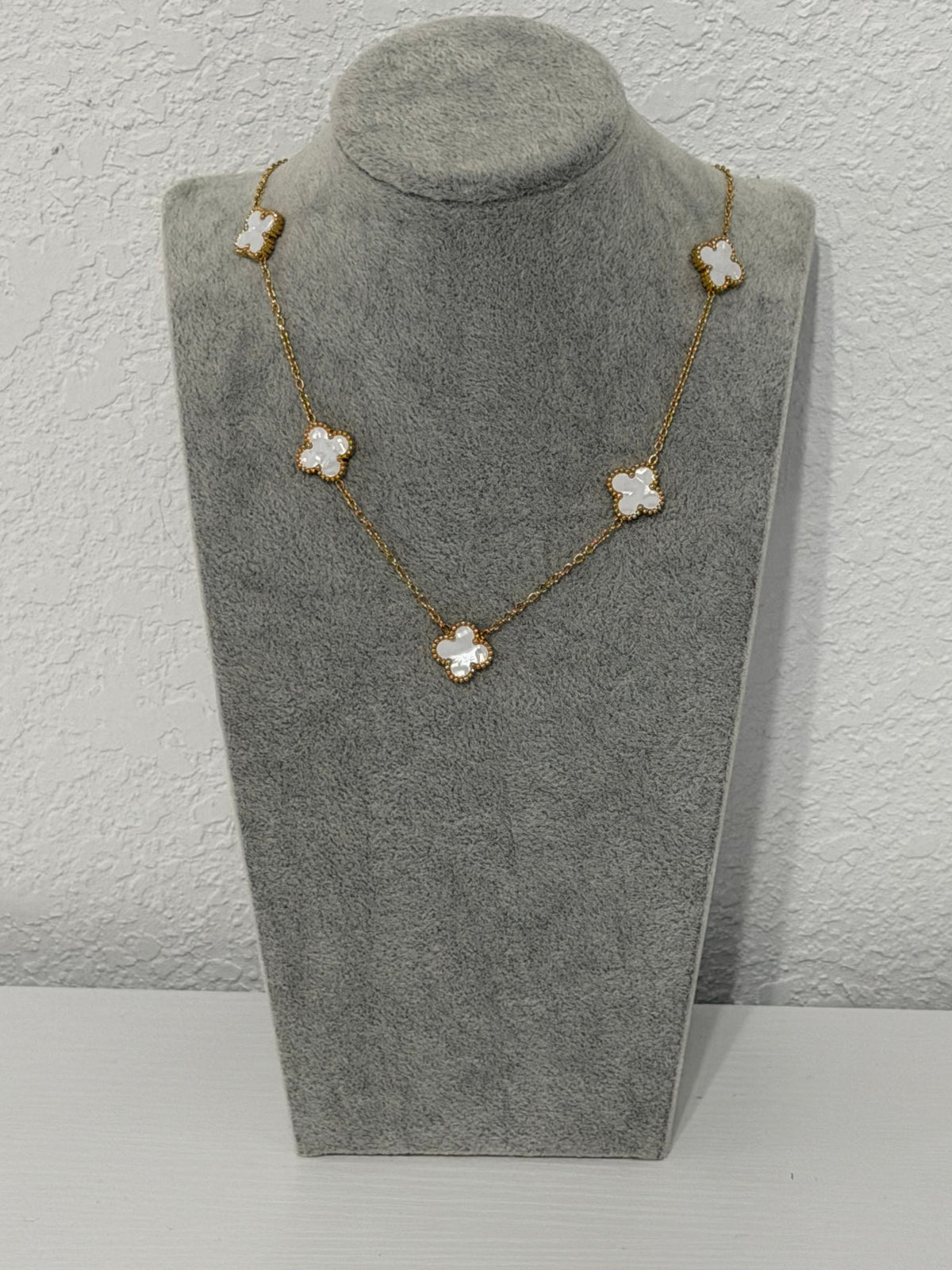 Daliah necklace  (waterproof/non tarsnish/ hipoalergenic)