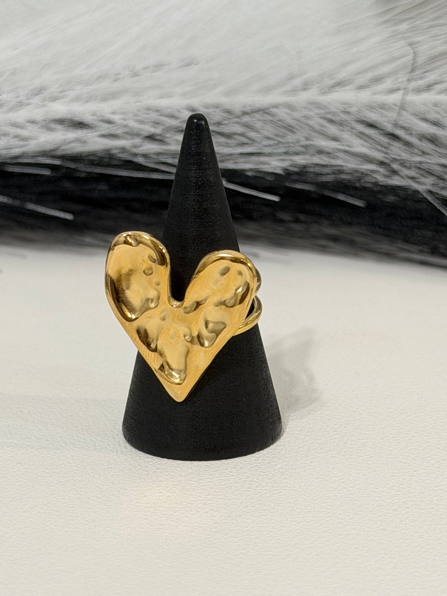 Ives Ring  (waterproof/ non tarnish hipoalergenic)