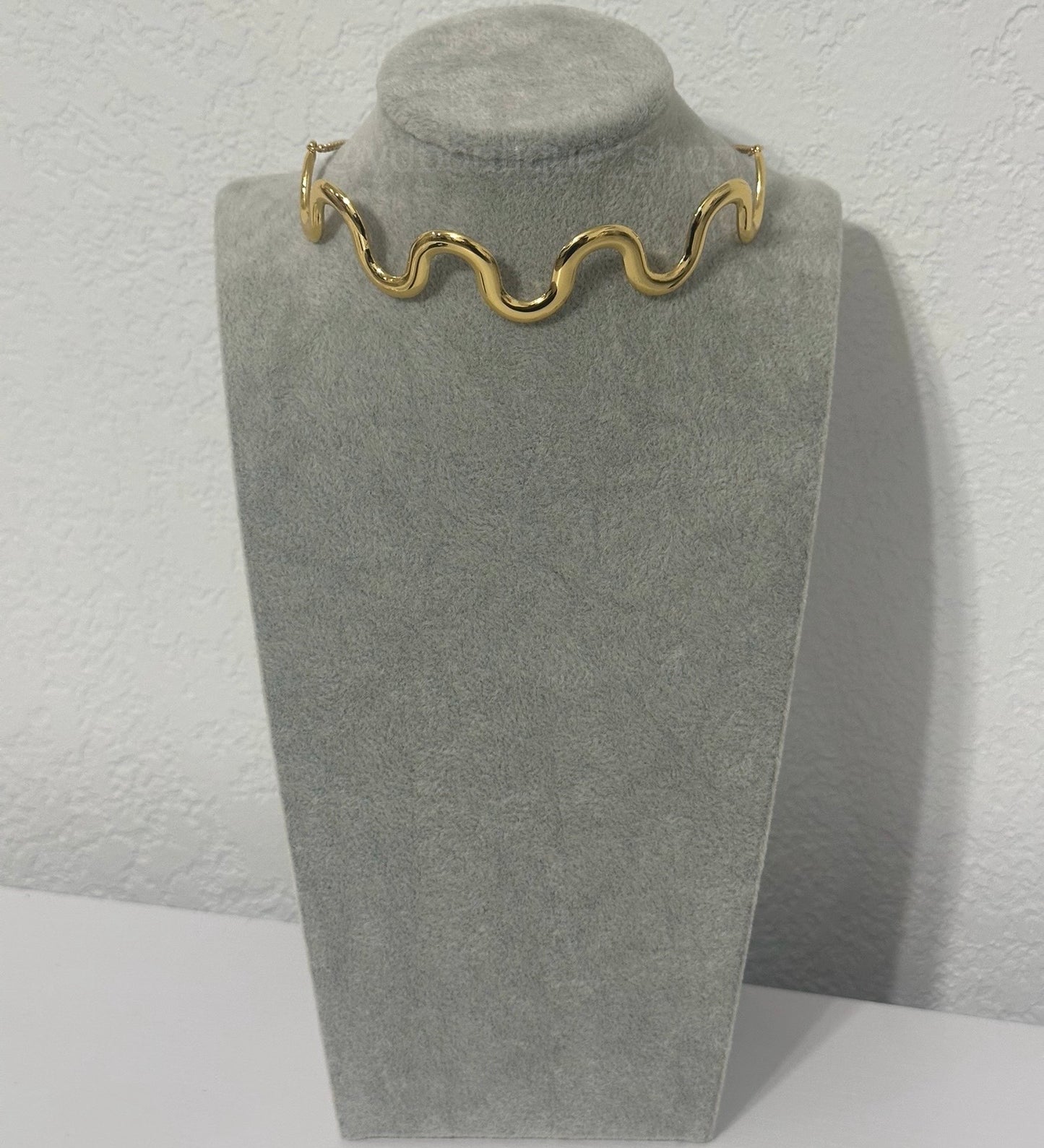 Waves choker