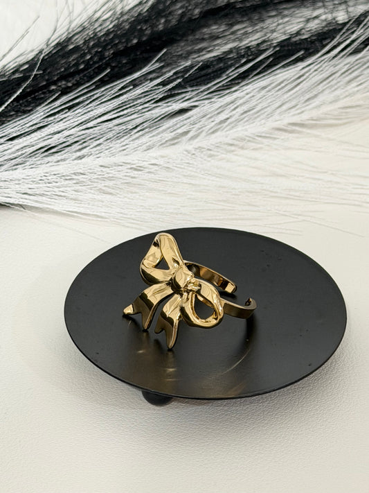 Bow ring size 9