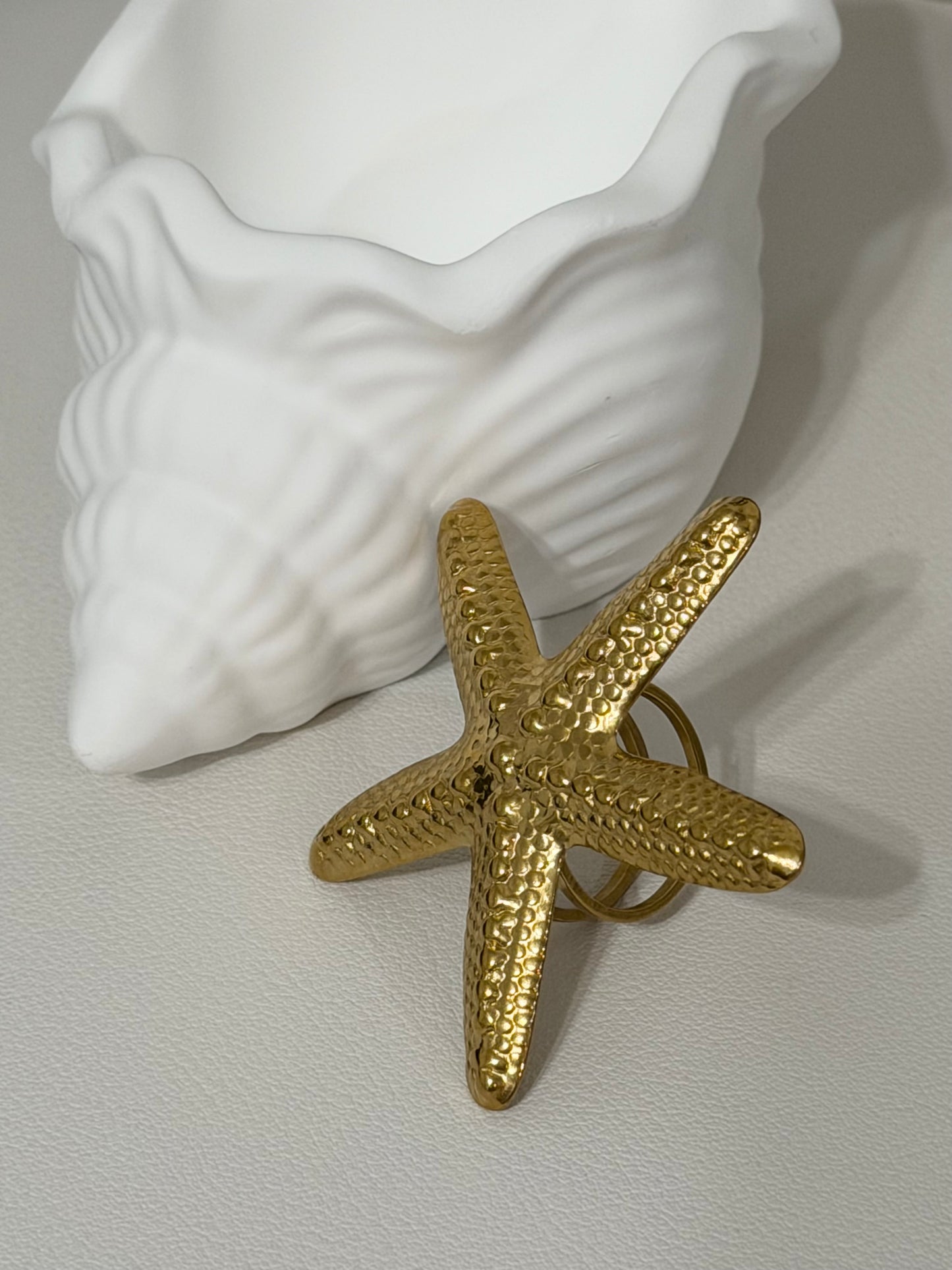 Starfish (waterproof/non tarnish, hipoalergenic)