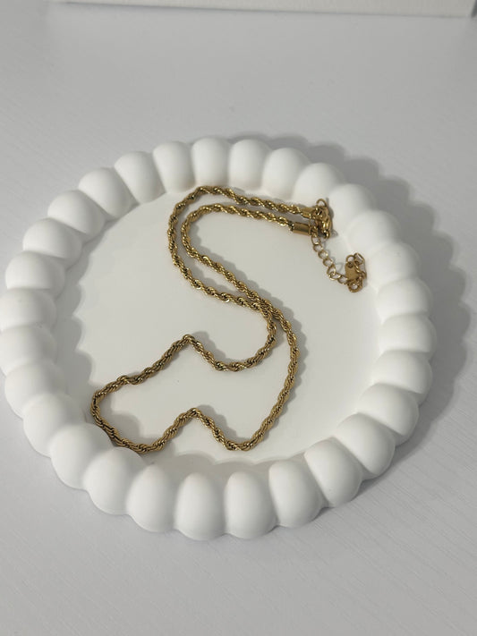 Hemp flowers necklace