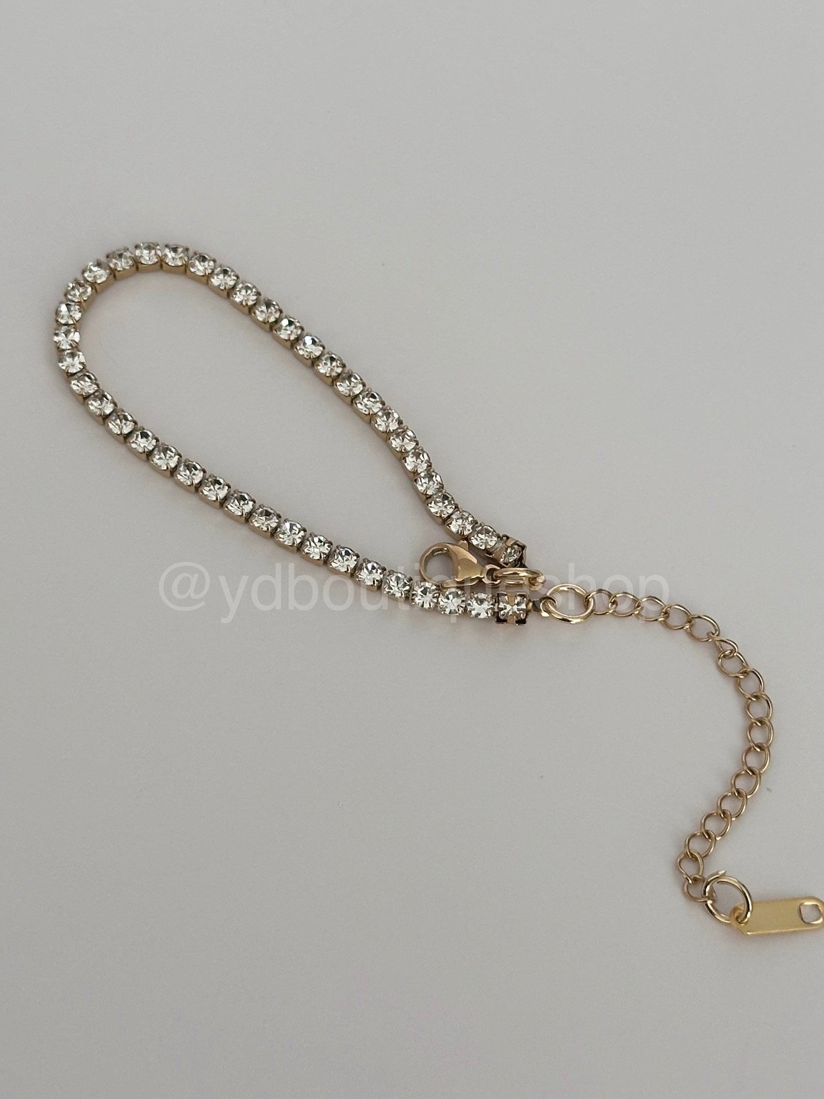 Geometric diamond bracelet