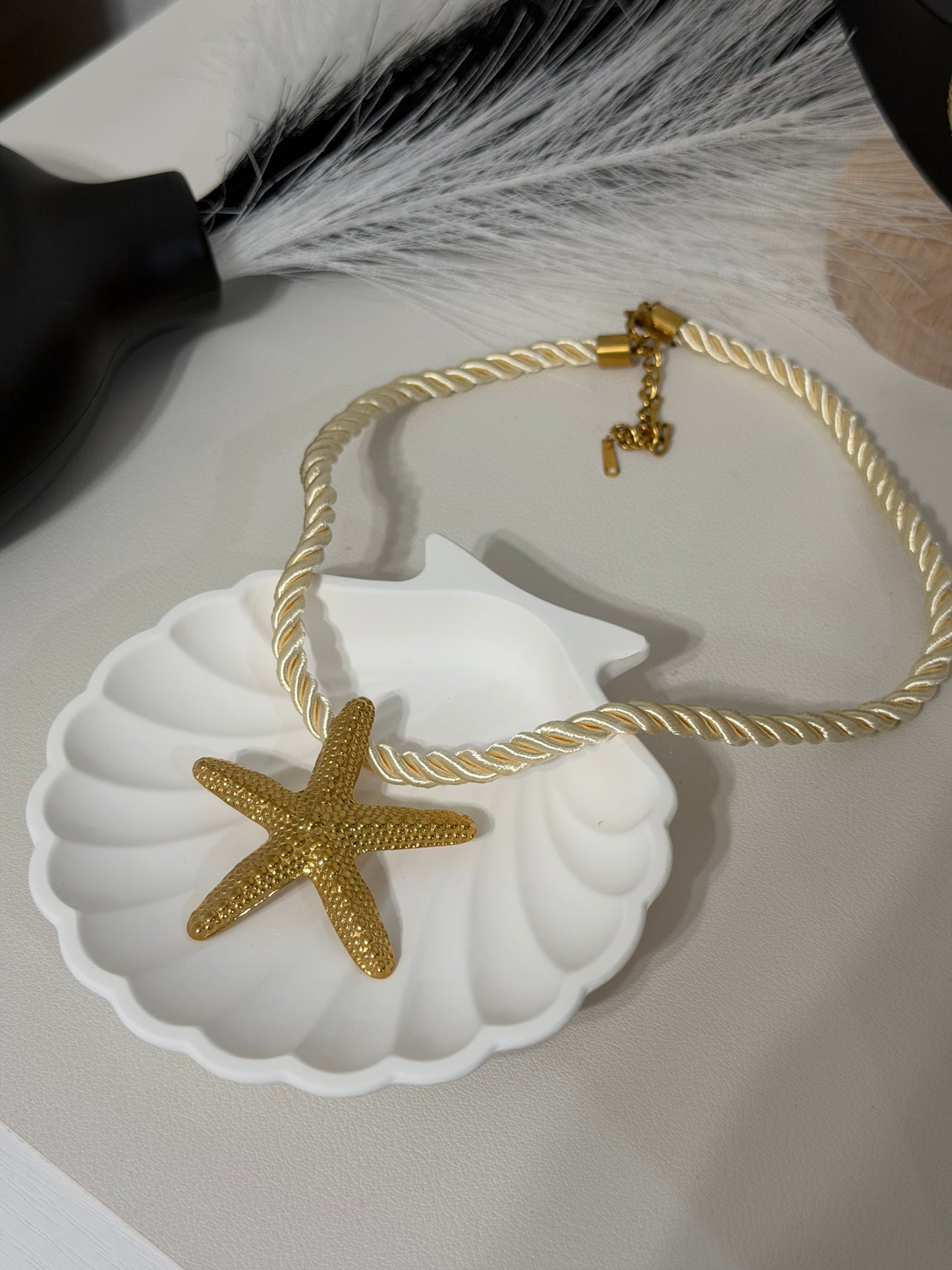 Starfish (waterproof/non tarnish, hipoalergenic)