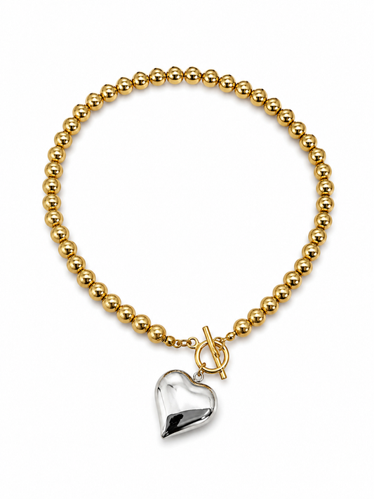 Gold Love necklace (Non tarnish, hipoallergenic)