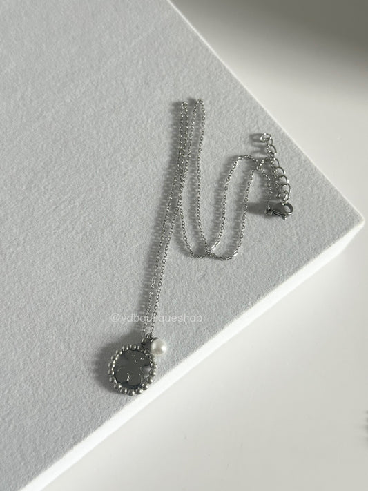 TS Pearly necklace