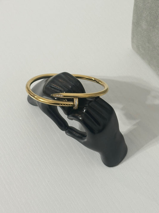 Moissanite bangle